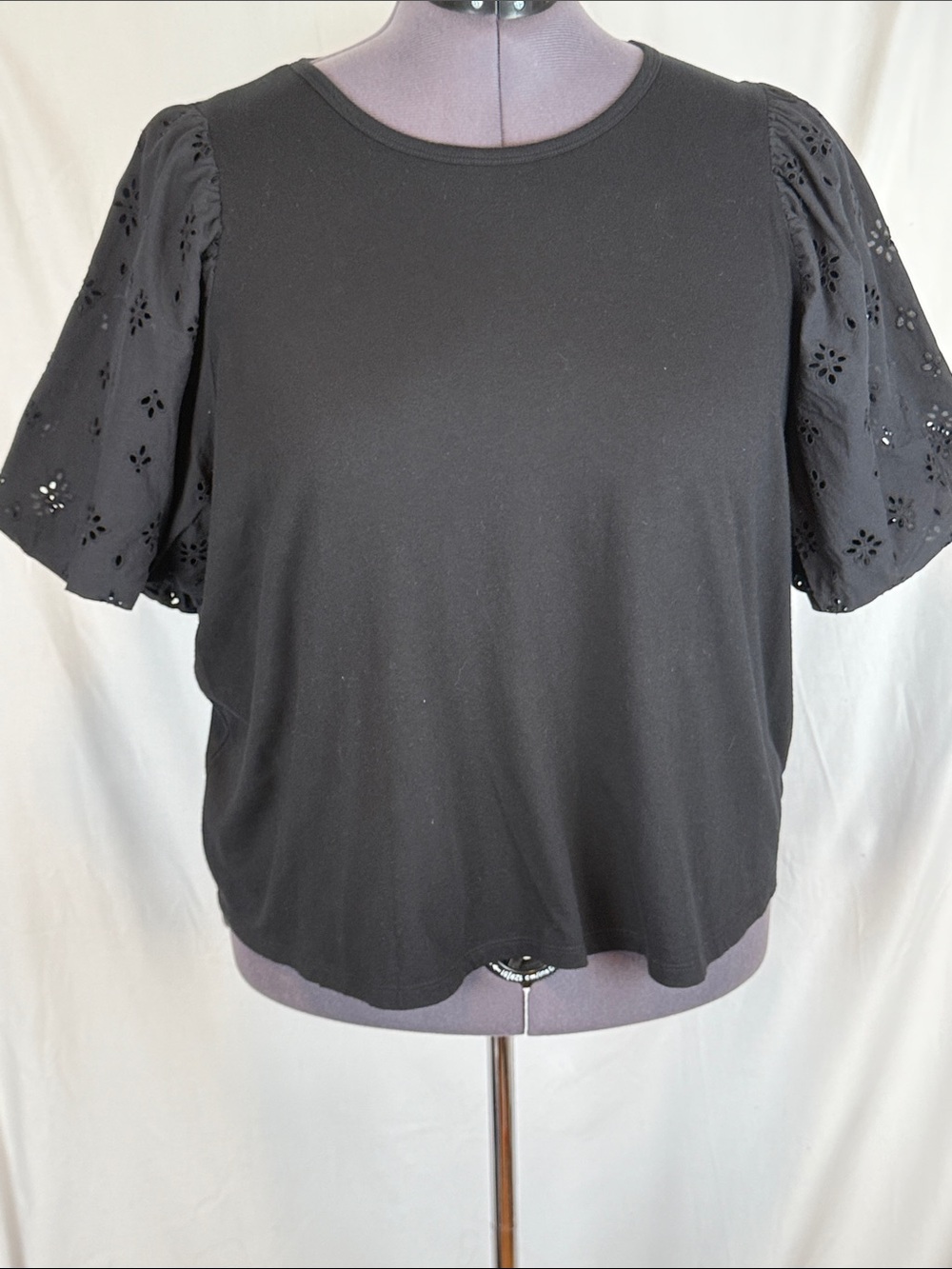 Women's Old Navy Black Shirt Puffed Sleeve Eyelet Plus Size 3X NWT 100% Cotton